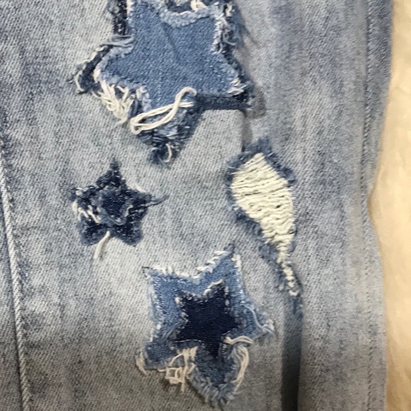 NY & Company SOHO boyfriend jeans distressed cropped stretch - Picture 6 of 9